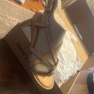 Women’s Born Sibly Sandal size 11 New in Box